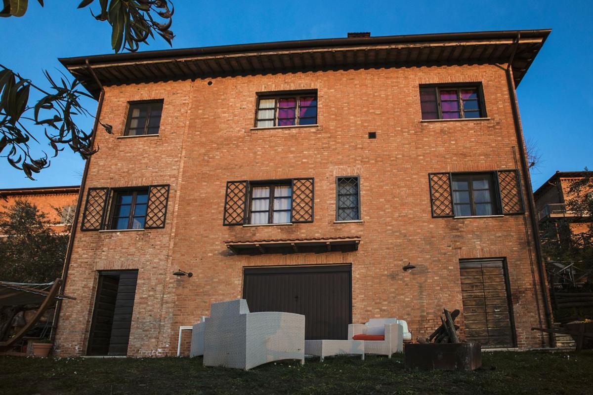 Hotel Casale Le Civette Montepulciano Stazione Exterior foto